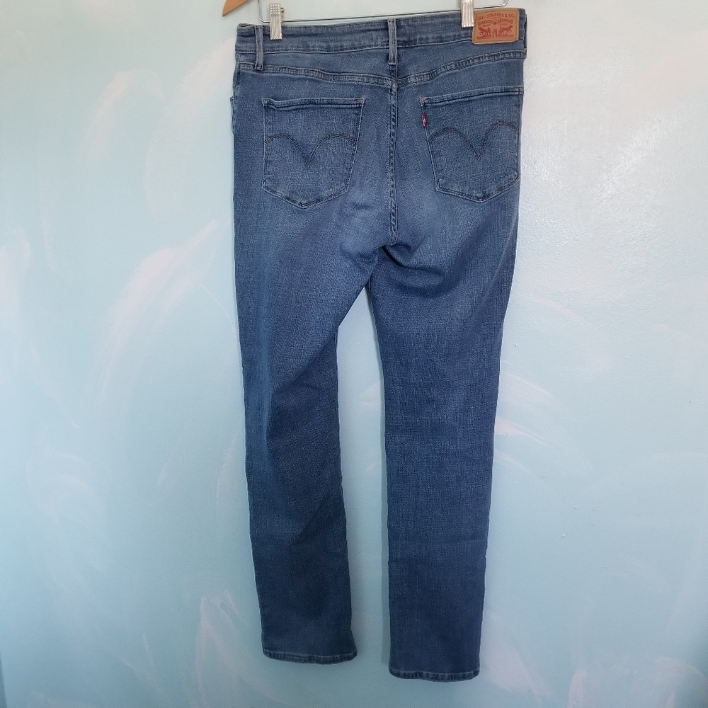 Levi's Mid Rise Skinny Jean - Picture 4 of 7